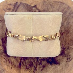 Ronaldo Bracelet:  (Sorry I don’t know the name) Size 7